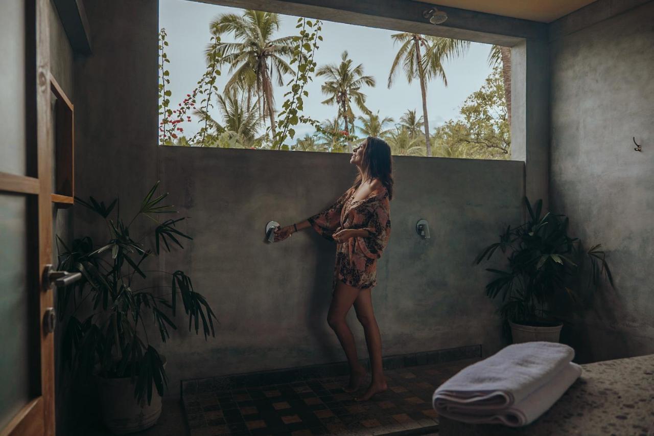 Mangroove Bay Boutique Hostel Banyuwedang Dış mekan fotoğraf