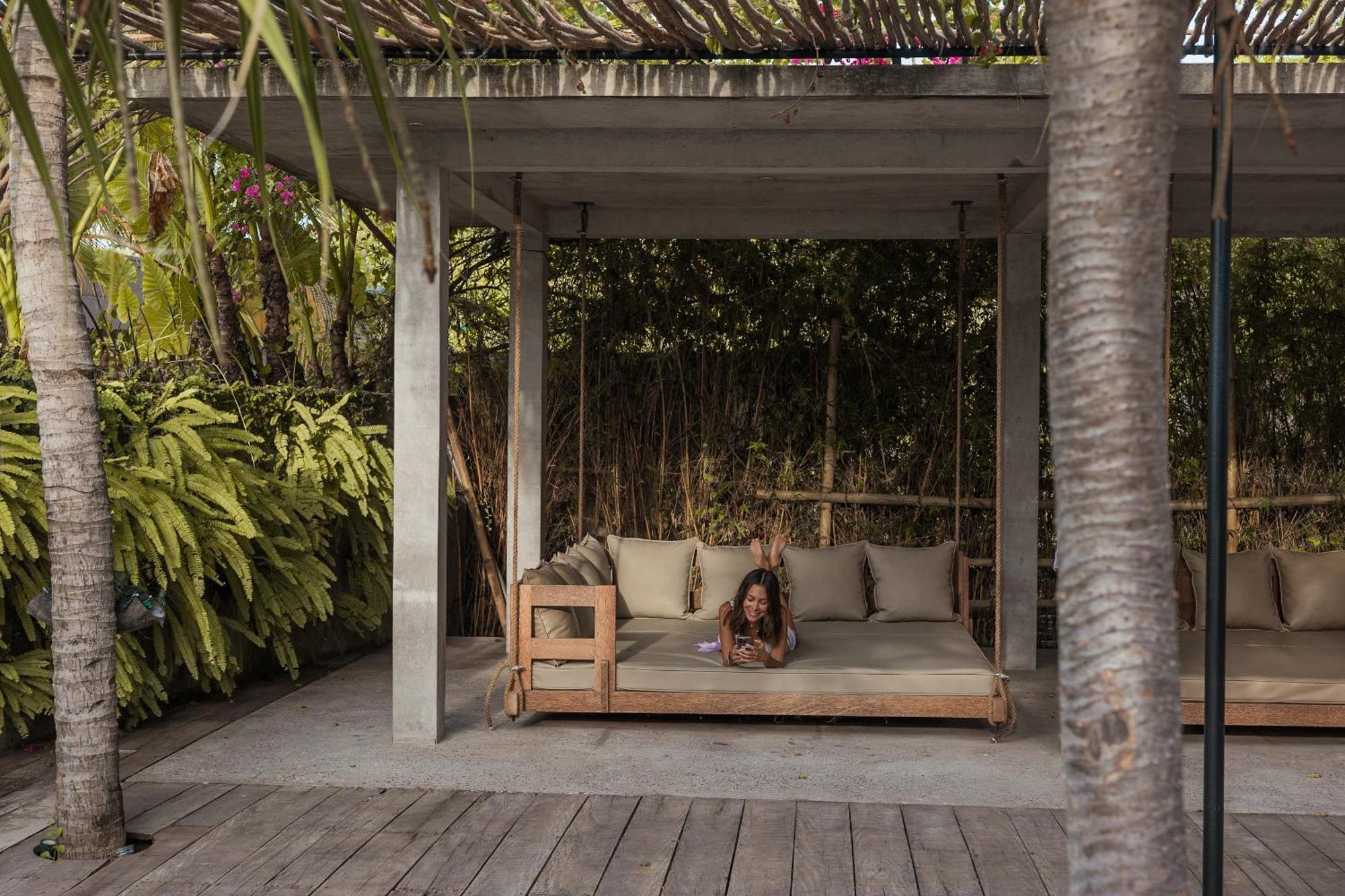 Mangroove Bay Boutique Hostel Banyuwedang Dış mekan fotoğraf
