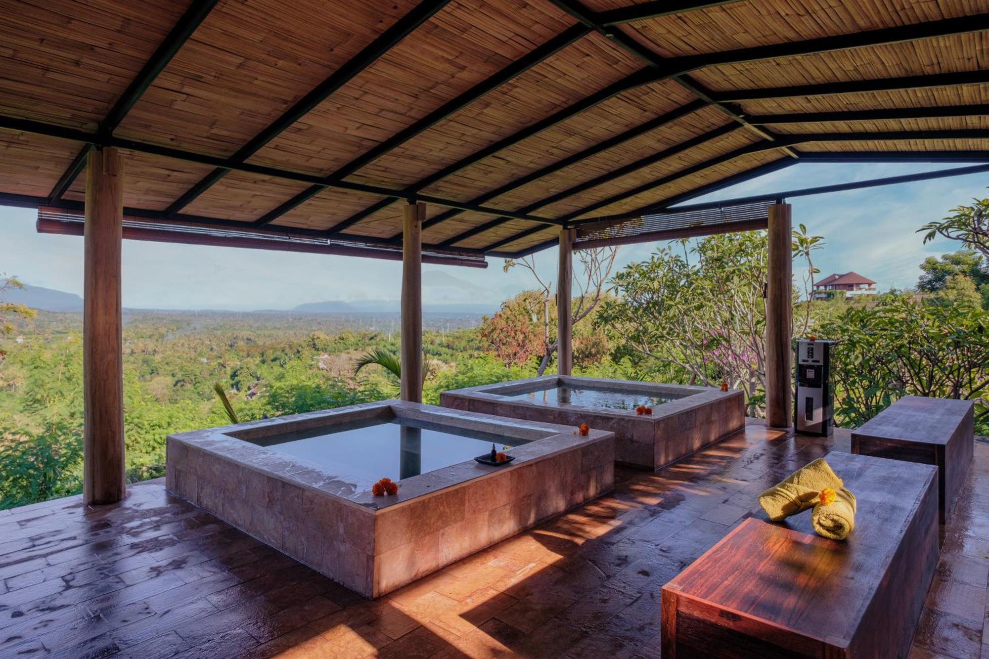 Mangroove Bay Boutique Hostel Banyuwedang Dış mekan fotoğraf